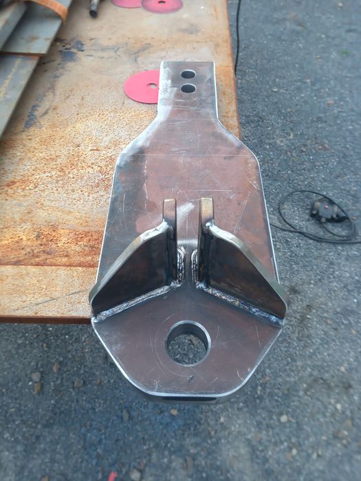 Dolny zaczep claas, case i inne