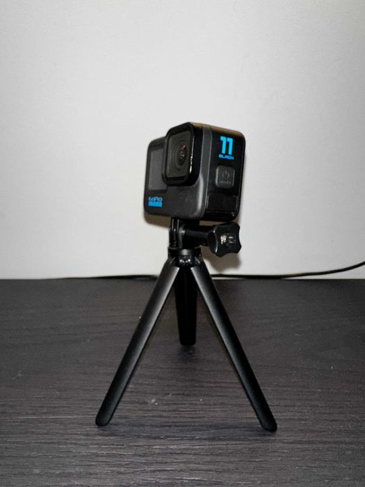 GoPro Hero 11 c/ Acessórios