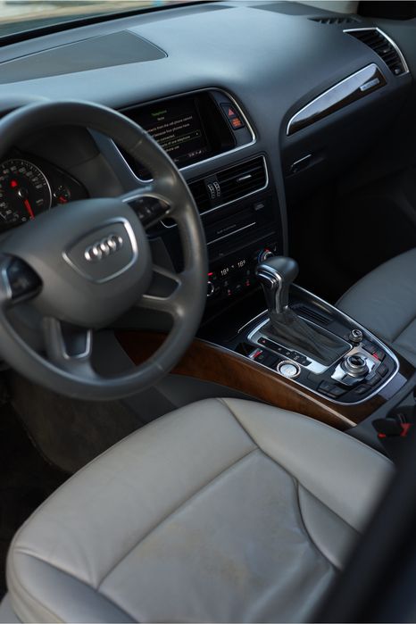 Audi Q 5 Quattro premium +