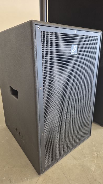 Sistema Ativo Line Array Studiomaster Core 151