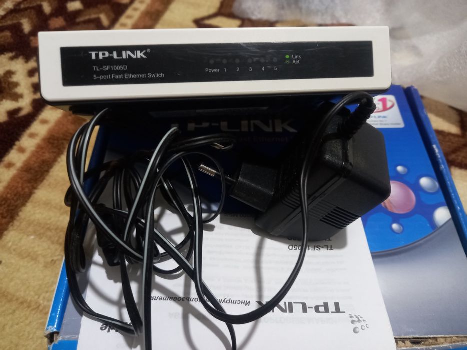 Роутер TP_ LINK TL_SF1005D.