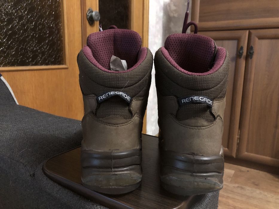 Lova 39  ботинки