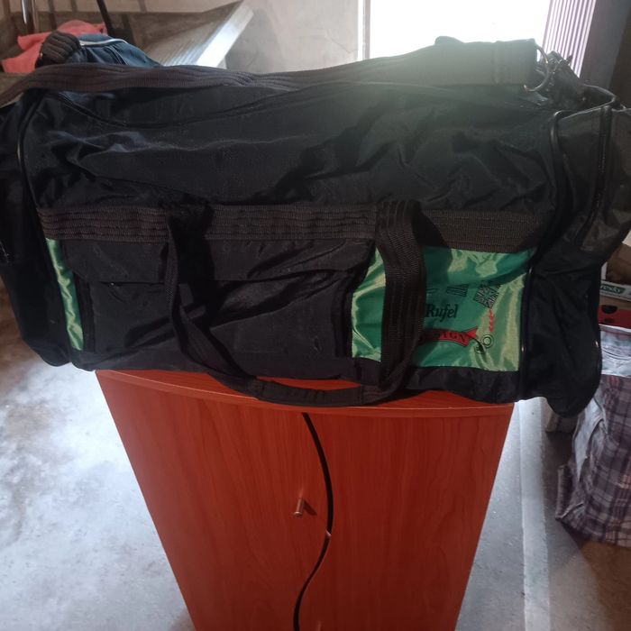 Vendo saco para viagem