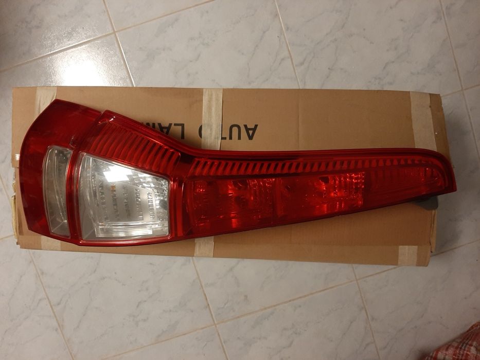 Farol traseiro Honda CR-V
