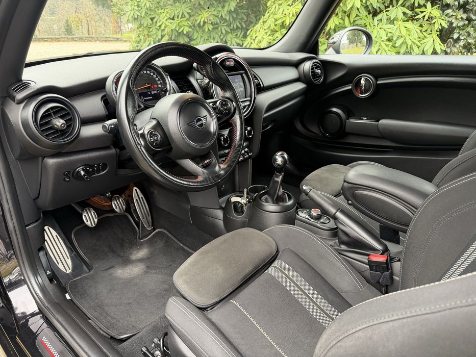 MINI ONE D JCW - Nacional