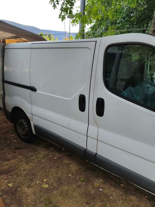 Renault trafic do ano 2005 motor 1.9 CDTI
