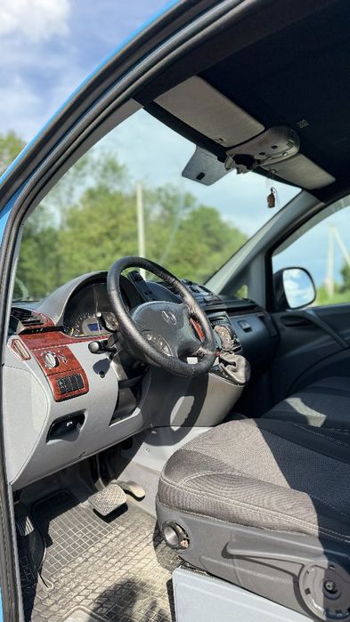Сімейний автомобіль