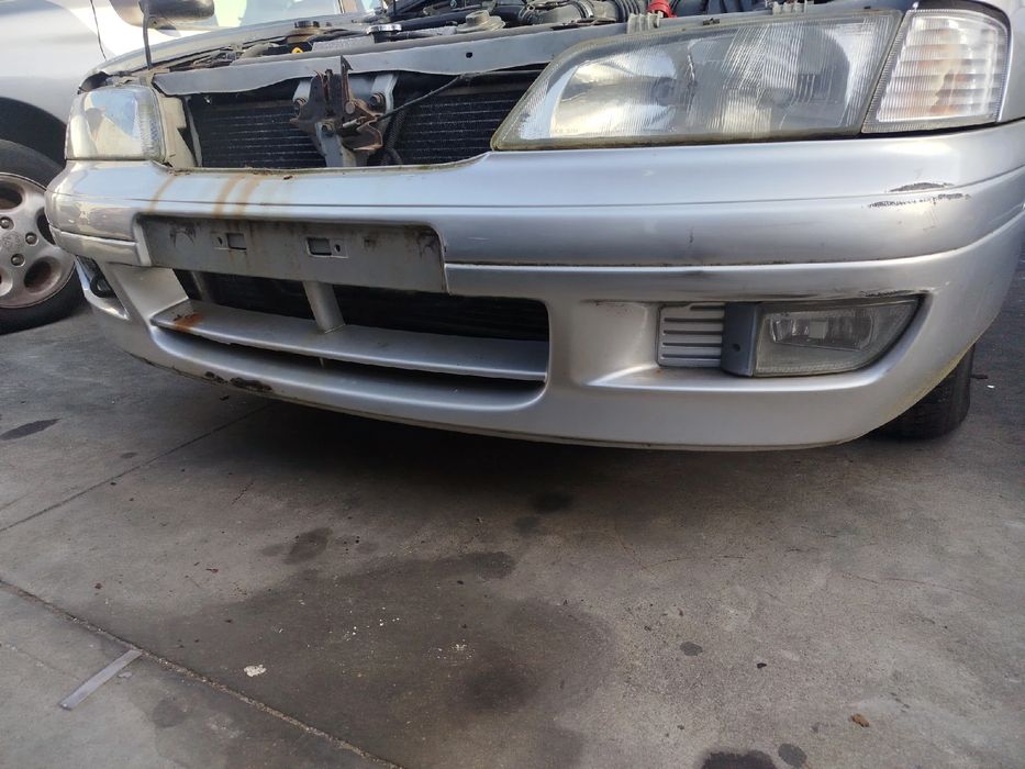 Pára-choques frente NISSAN Primera Wagon (WP11)