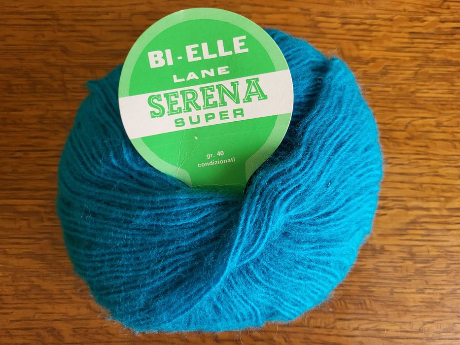 Нитки для в'язання. Вовна.