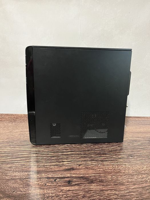 Шустрый Настольный ПК/ Озу-4гб/Intel-HD/Core-i3/hdd250