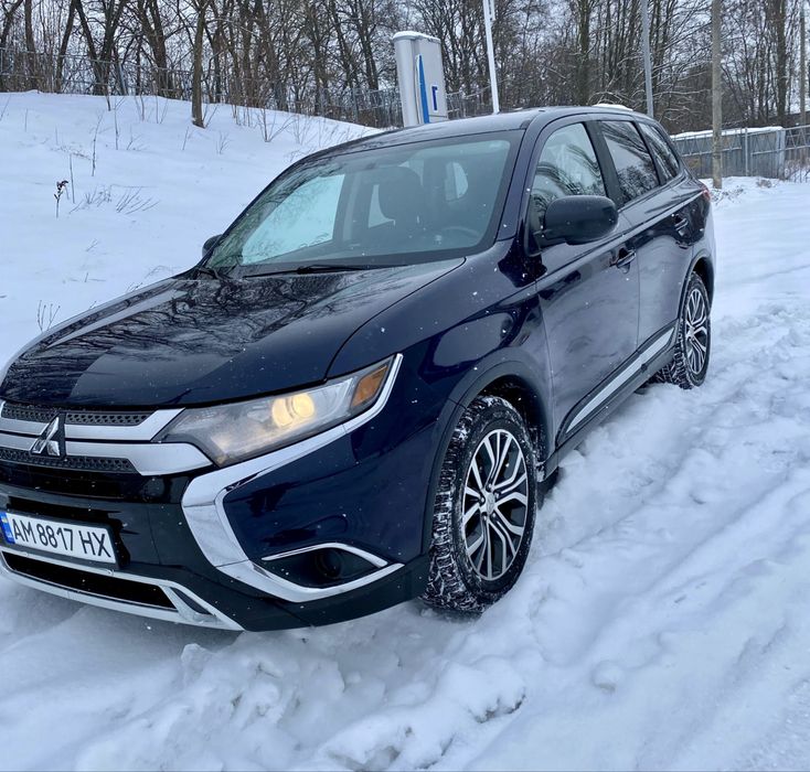 Продам Mitsubishi Outlander 2016