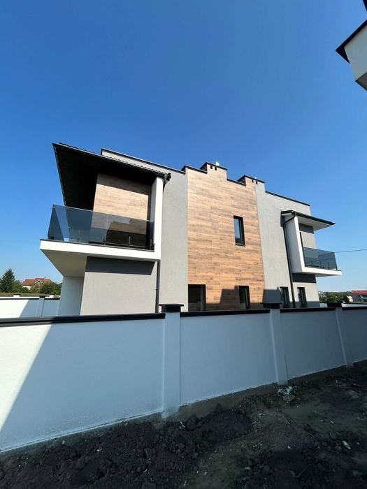 Продаж котеджів в Сокільниках біля озера Козацька рада