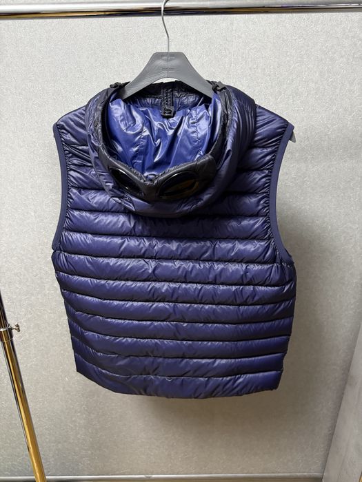 C.P. Company D.D. Shell Goggle Down Vest