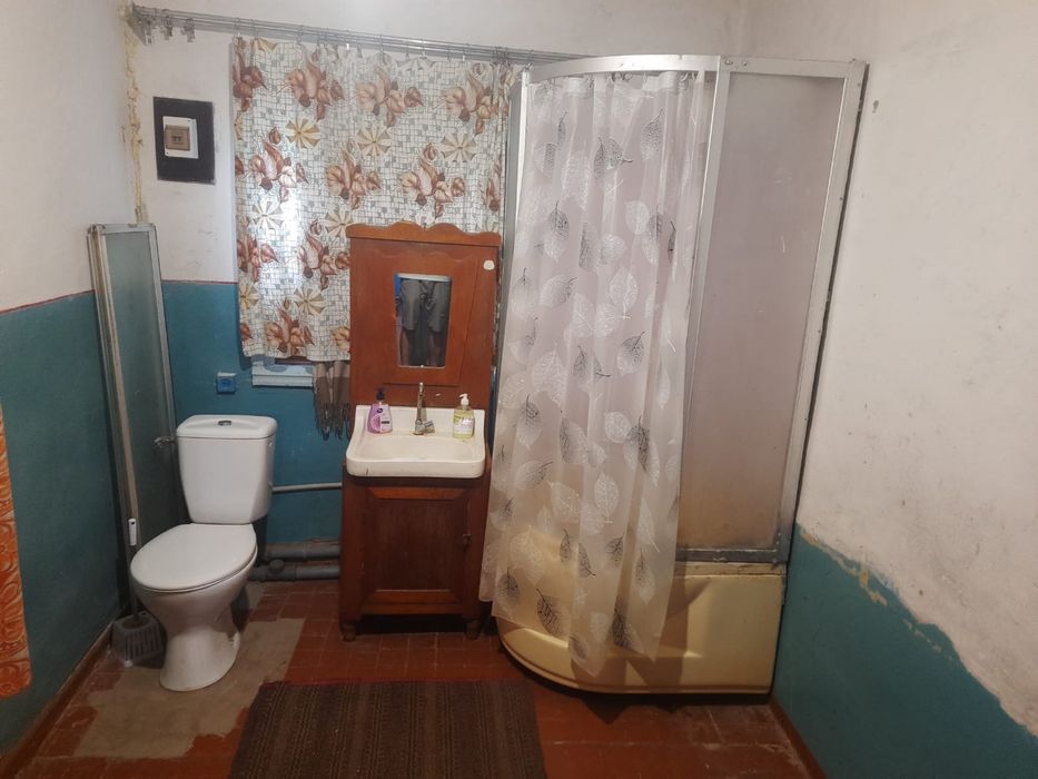 Цегляний будинок 4 кімнати вул.Поділ поруч річка
