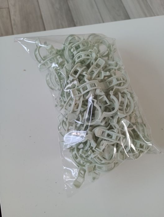 Zapinki do pomidorów, ogórków 100szt