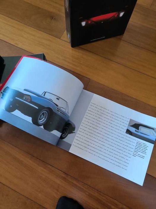 Fascículos / livros Ferrari