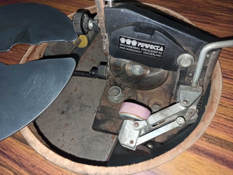 Maquina Mesa de corte