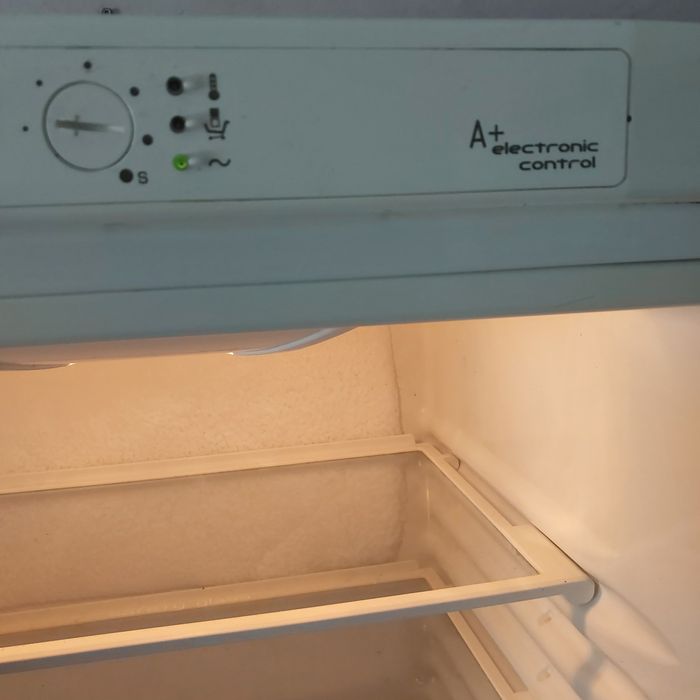 Lodówko zamrażalka Amica