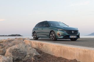 Peugeot 308 SW 1.2 Hybrid Style e-DCS6