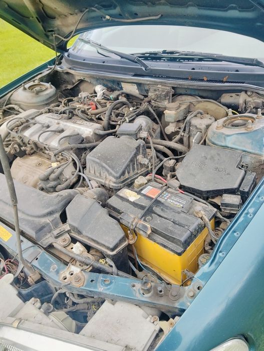Продам свое авто Мазда 626GE