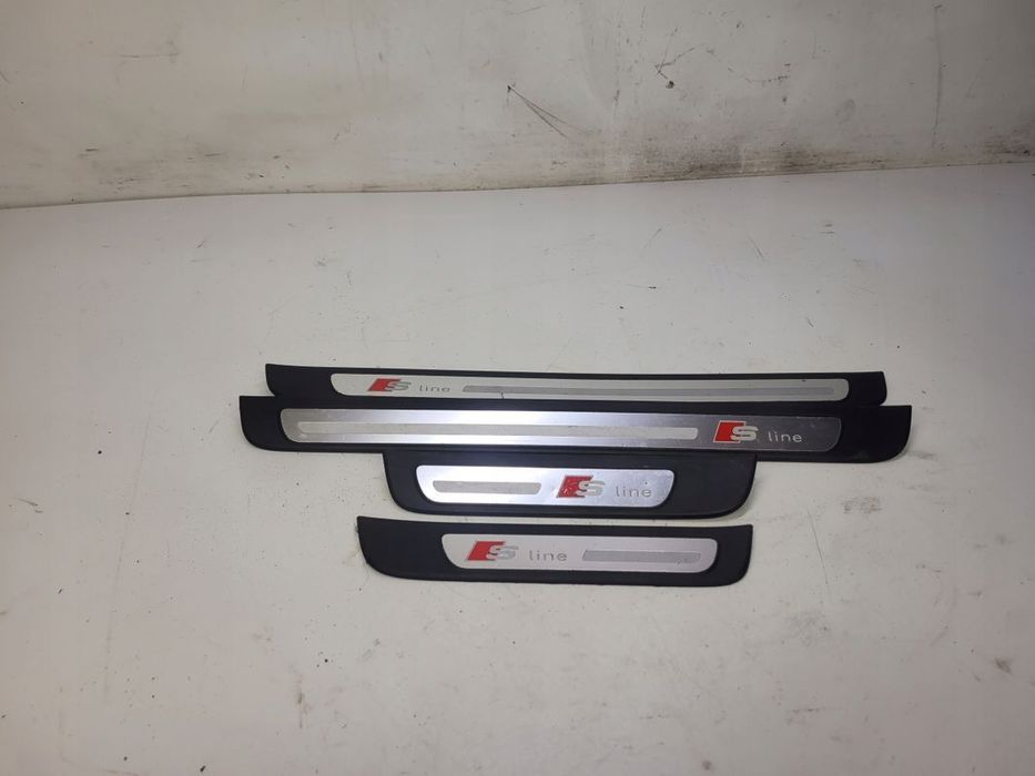 LISTWA LISTWY PROGOWE S-LINE AUDI A4 B8 ORYGINAŁ KOMPLET