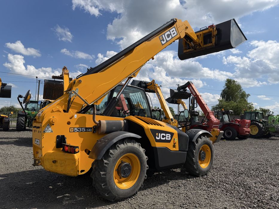 JCB 535-140 погрущик manitou