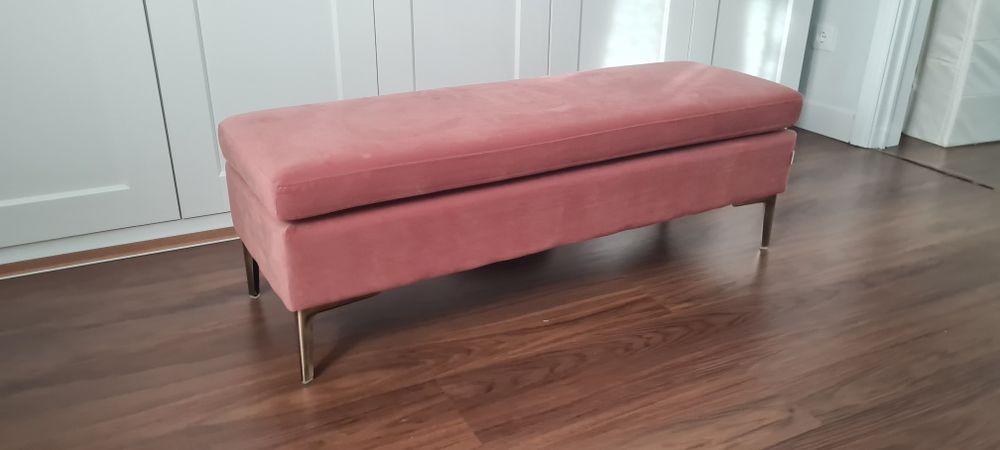 Banqueta de apoio rosa veluda 120cm