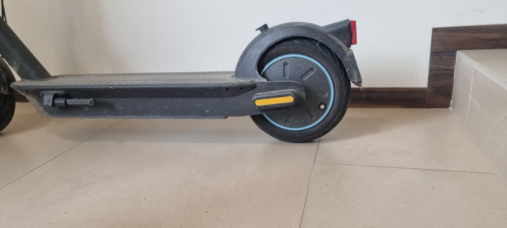 Hulajnoga Segway Ninebot MAX G30D II, 350W 20km/h