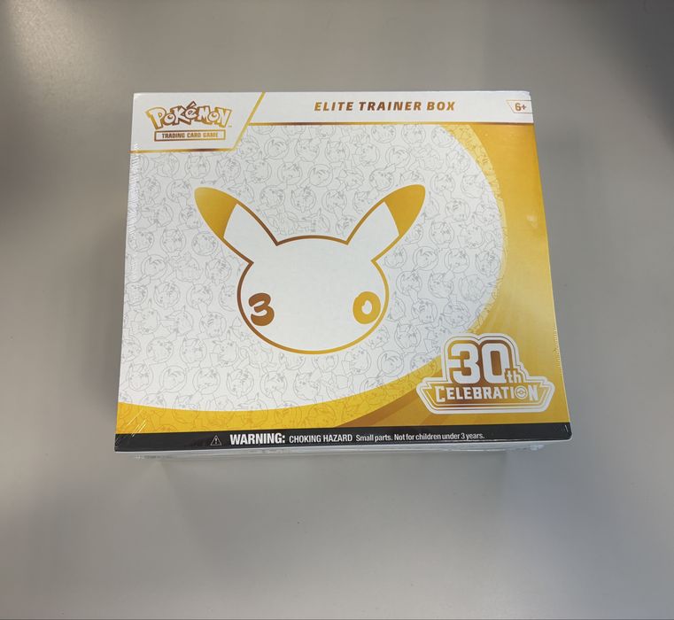 ETB Pokemon 30 anos Celebraçao