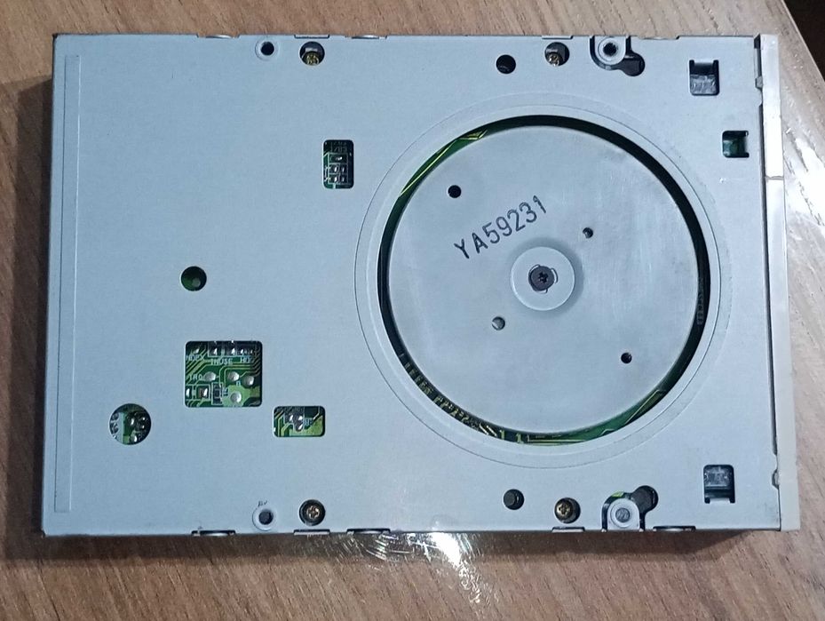 Napęd dyskietek 3.5" Samsung SFD-321B