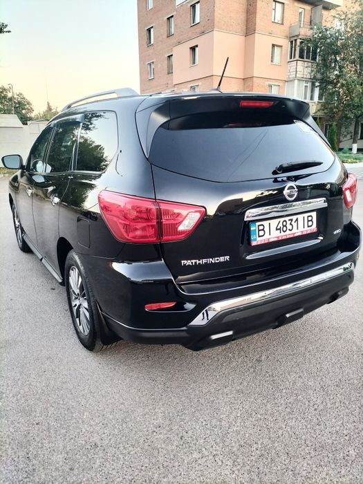Продам Nissan Pathfinder