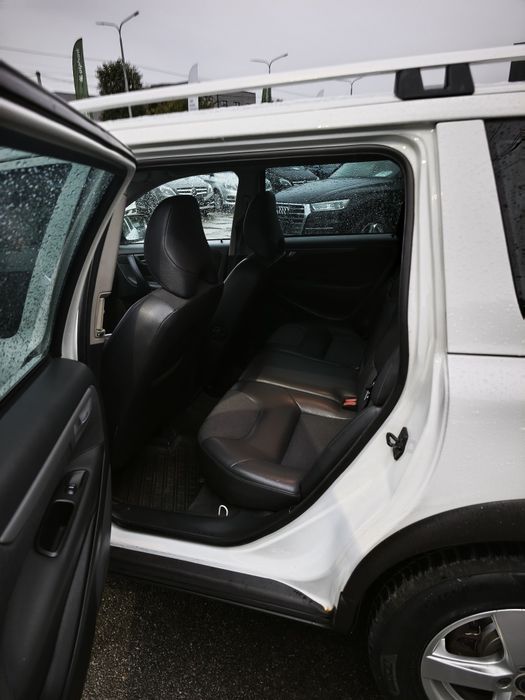 Volvo XC70 2.4D  D5 автомат 4*4