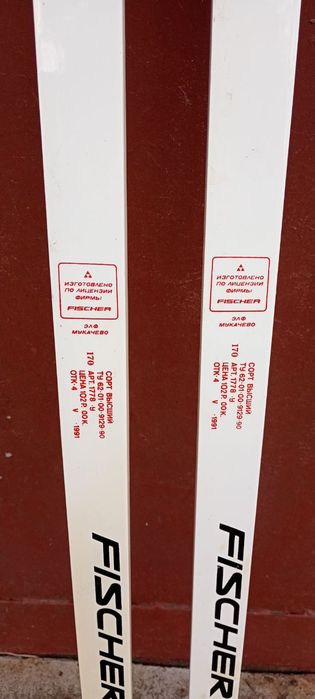 Лижі Тиса Fisher пластикові