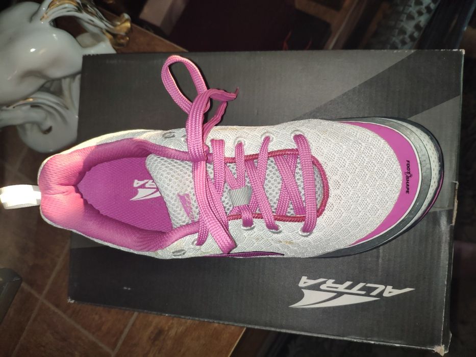 Кроссовки женские AITRA untuition 3