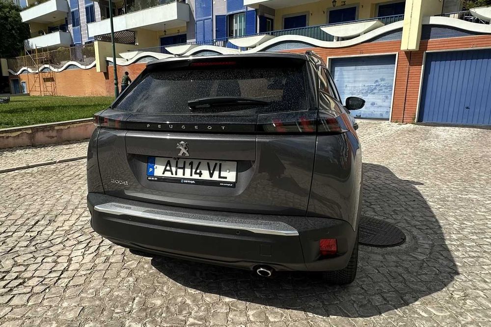 Peugeot 2008 BlueHdi Allure — photo 3