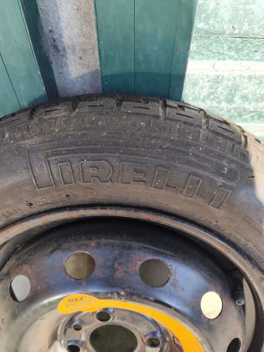 Pneu suplente 135/80 R14