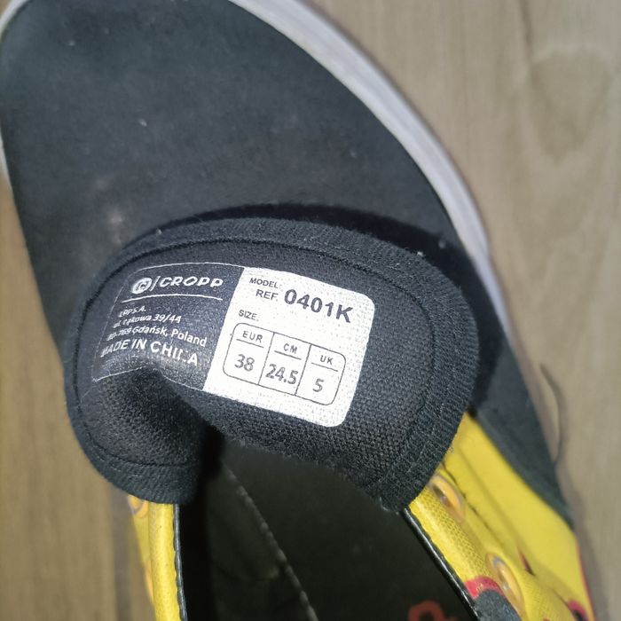 Trampki Cropp płomienie