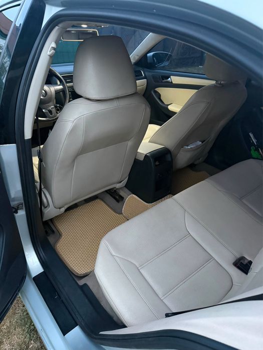 Volkswagen Jetta 6