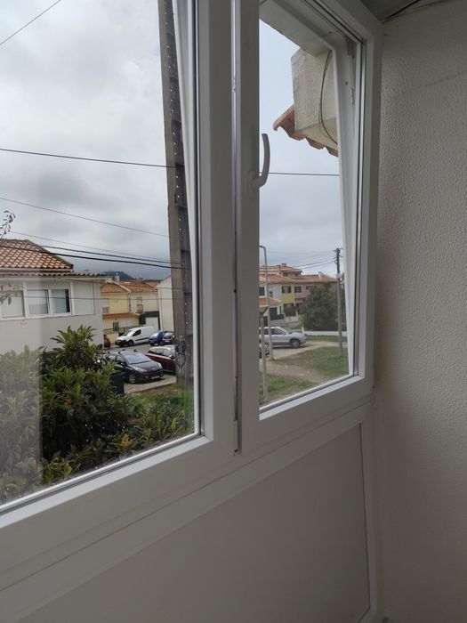 Quarto para alugar em Algueirão