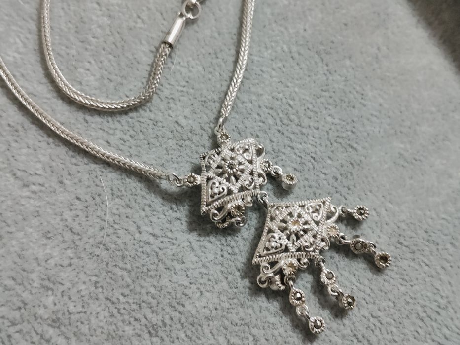 Sprzedam srebrna kolia próby 925. Wyjątkowy i unikatowy fason. Okazja