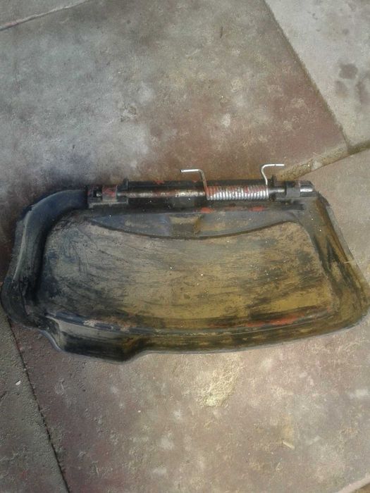 Osłona wyrzutu bocznego kosiarki Honda