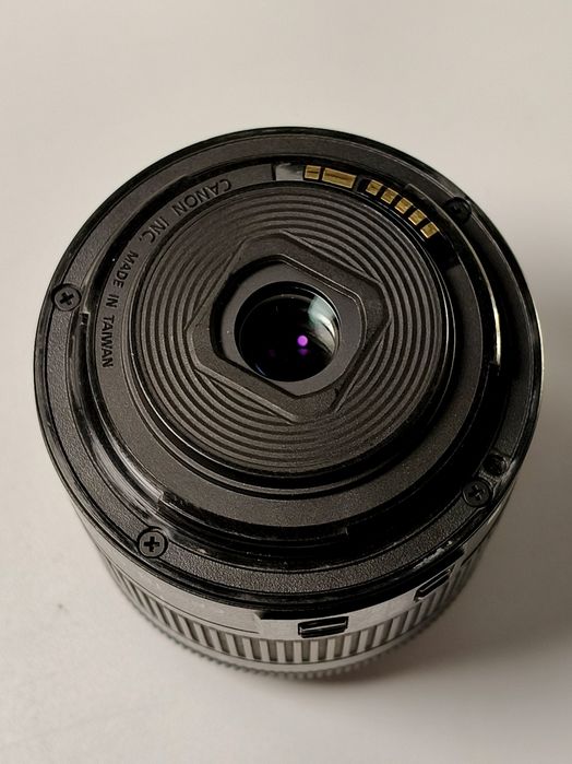 Фотоаппарат Canon 250d