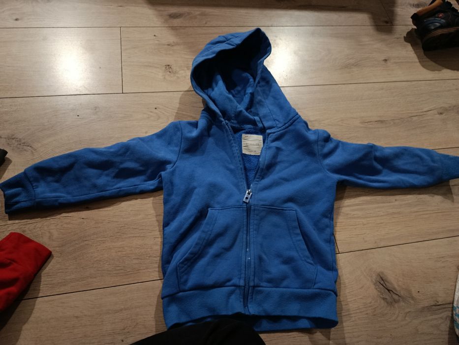 Rozpinana bluza dla chłopca rozm 110 Reserved