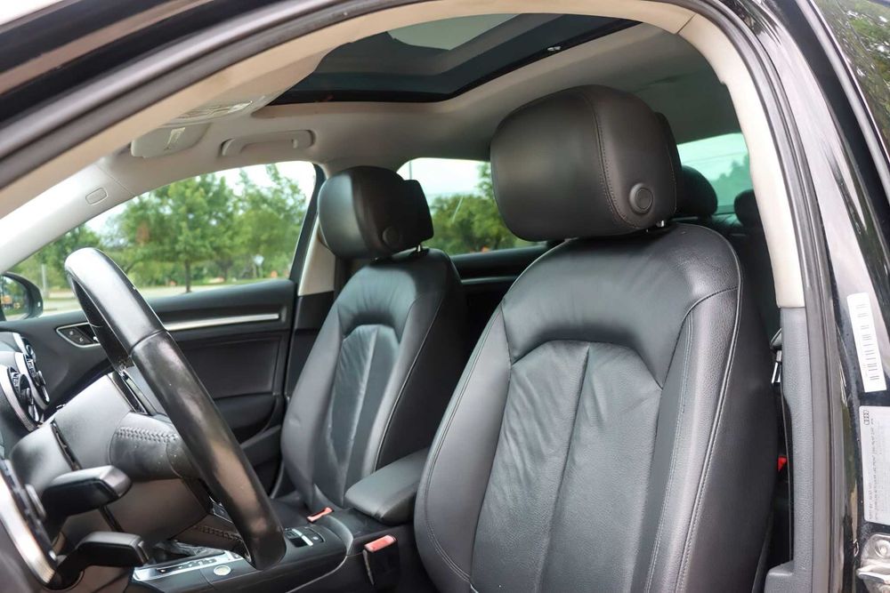 Audi A3      2015