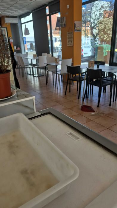 Pastelaria para trespasse