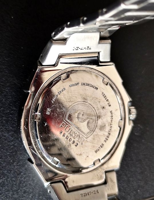 Relógio Pulsar,entrego em mão Lisboa ou envio á cobrança