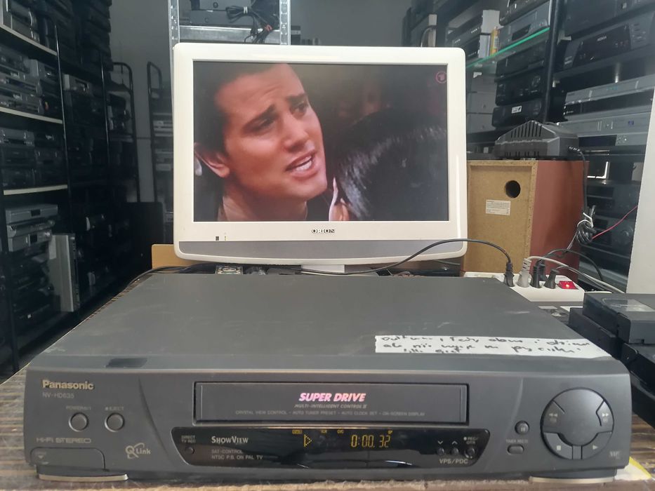 Magnetowid VHS Panasonic NV-HD635 HI-FI Stereo