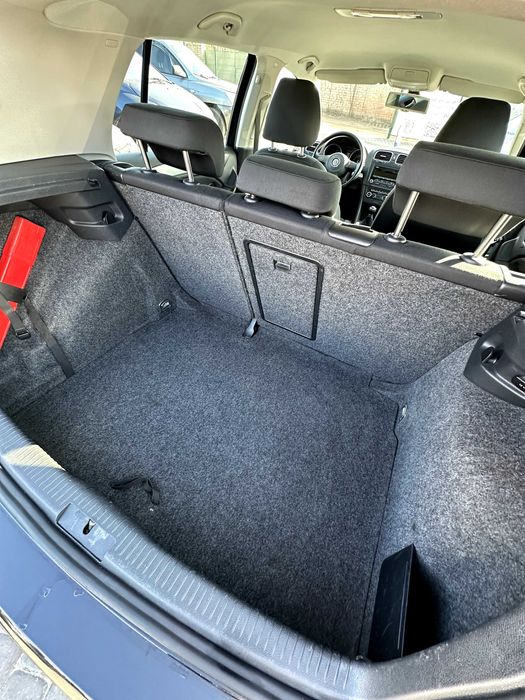 Продам Volkswagen Golf 2009 рік можлива розстрочка,кредит,обмін!