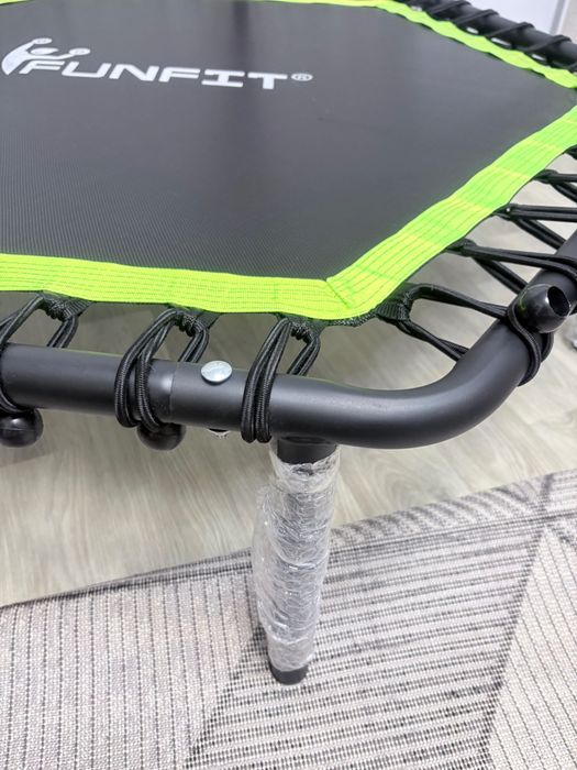 Батут для занять фітнесом із ручкою FunFit 127 см Green