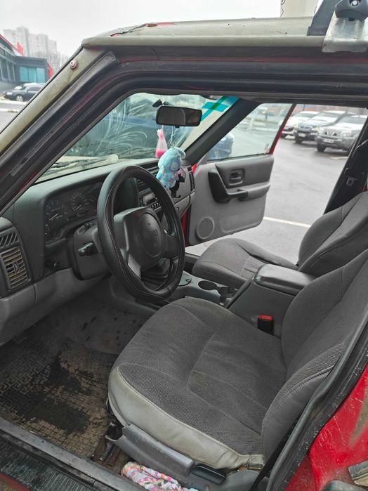 Jeep Cherokee 97 года